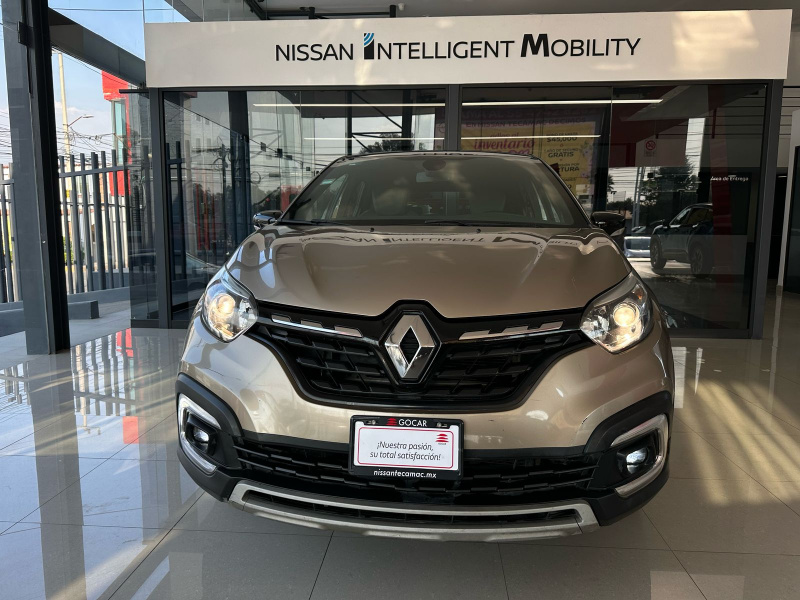 Renault Captur  5 pts. Iconic, TA, piel, GPS, RA-18 2022